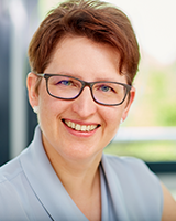 Dr. Elvira Decker Dr. Elvira Decker